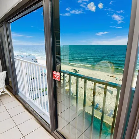 Gulf Tower 4C Villa
